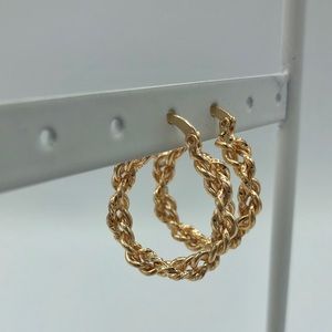 2.5cm hoops gold plated